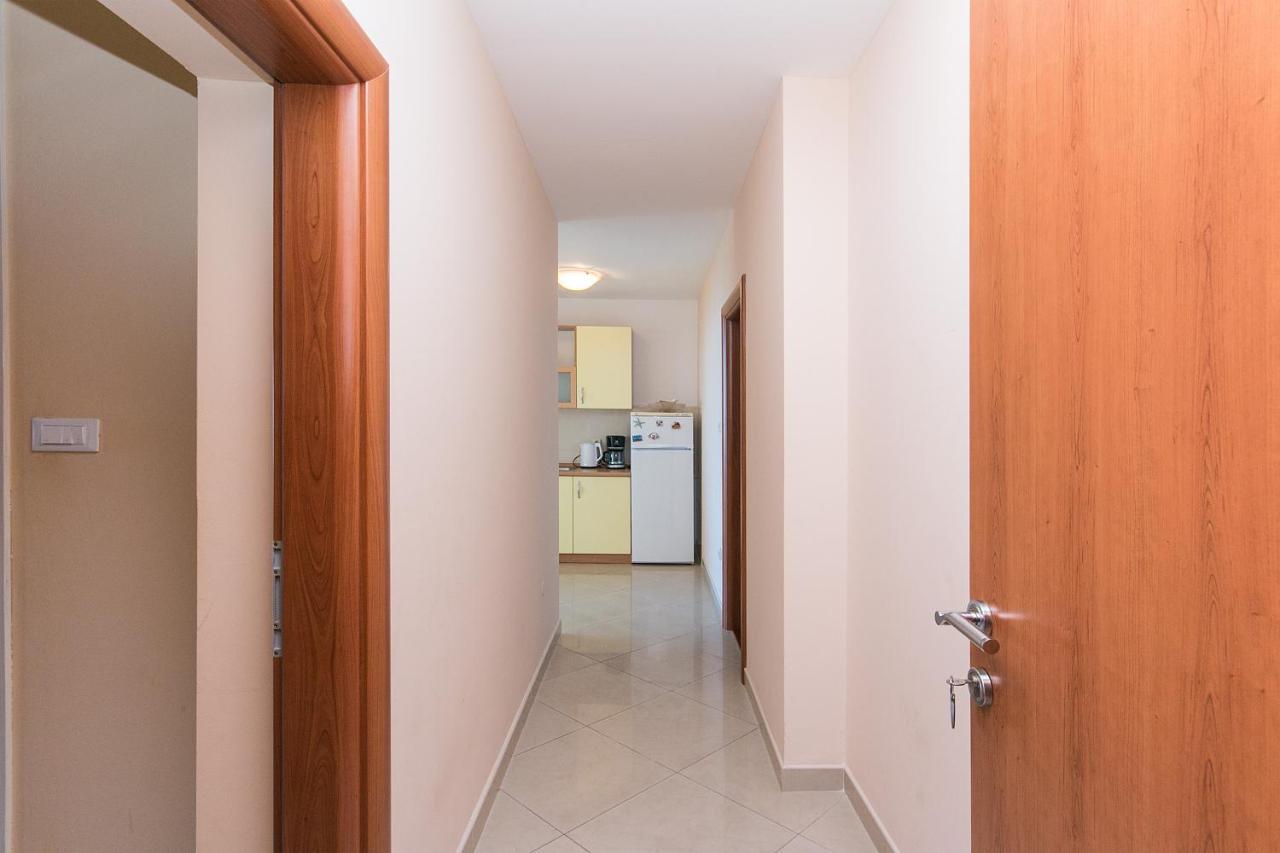 Apartments Sekulic Brela Εξωτερικό φωτογραφία