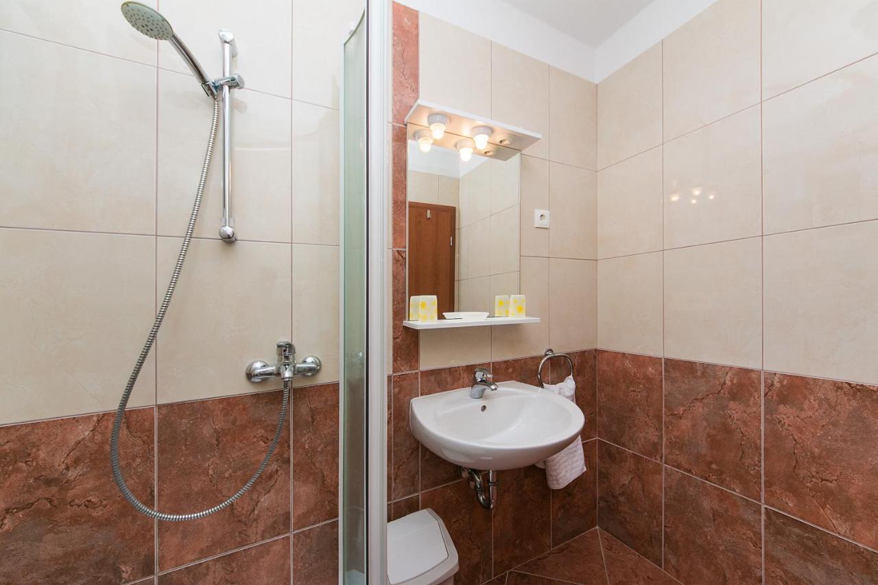 Apartments Sekulic Brela Εξωτερικό φωτογραφία