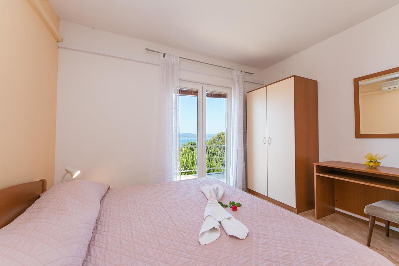 Apartments Sekulic Brela Εξωτερικό φωτογραφία
